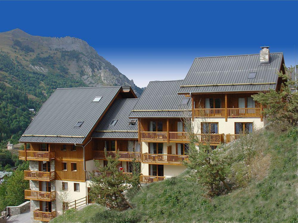 Madame Vacances - Residence Les Valmonts Valloire Exteriör bild