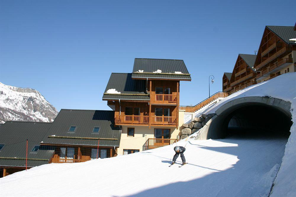 Madame Vacances - Residence Les Valmonts Valloire Exteriör bild