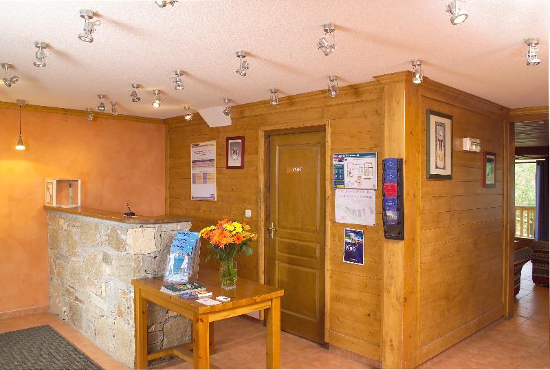 Madame Vacances - Residence Les Valmonts Valloire Exteriör bild